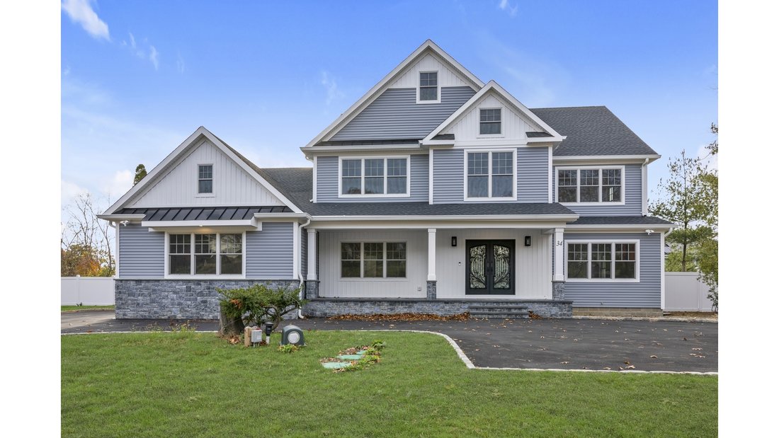 House in Huntington Station, New York, United States 1 - 16781022