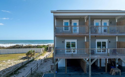 House in North Topsail Beach, North Carolina, United States 1