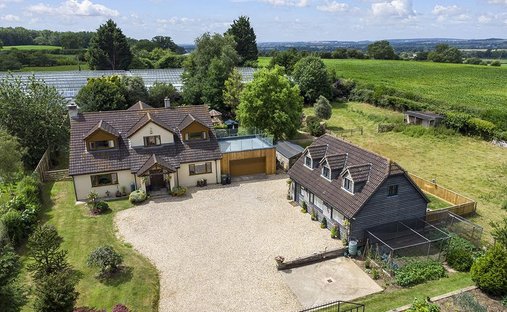 Chalet in Sandford Orcas, England 1