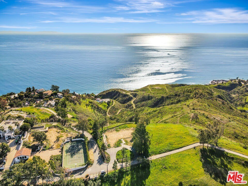 Land in Malibu, California, United States 4 - 16941803