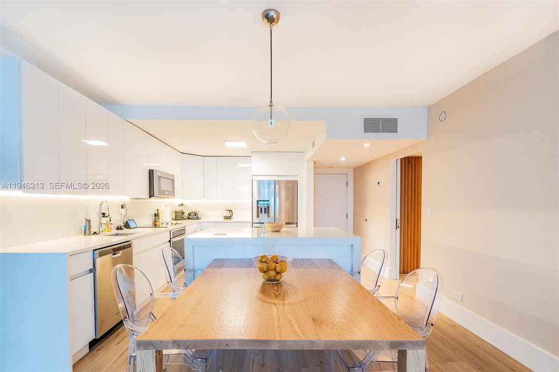 Condo in Miami Beach, Florida, United States 2 - 16939311