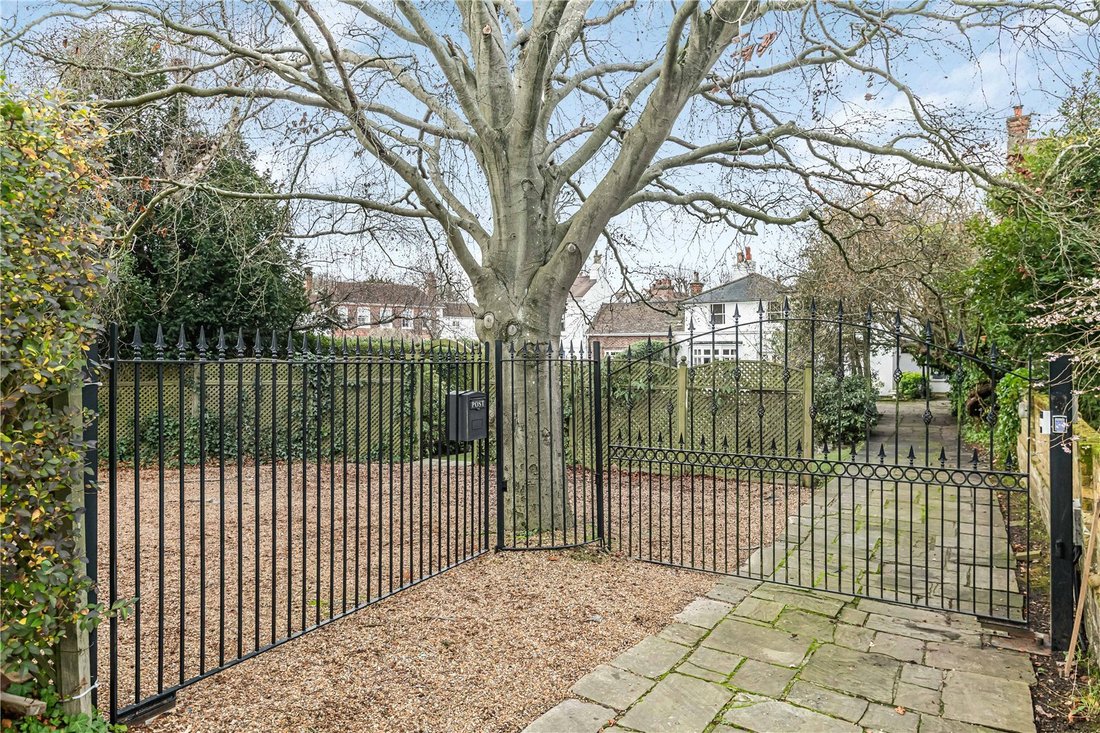House in High Barnet, Barnet, England 2 - 16942962