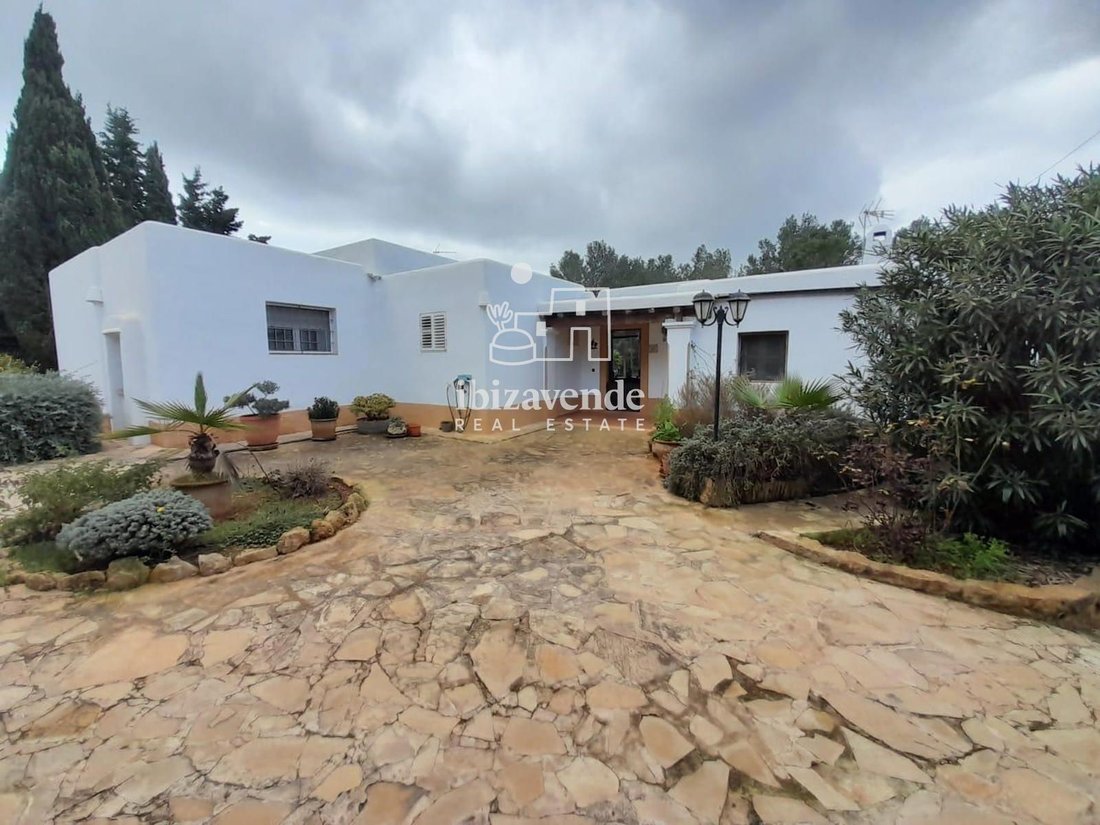 House in Santa Eularia des Riu, Balearic Islands, Spain 2 - 16939188