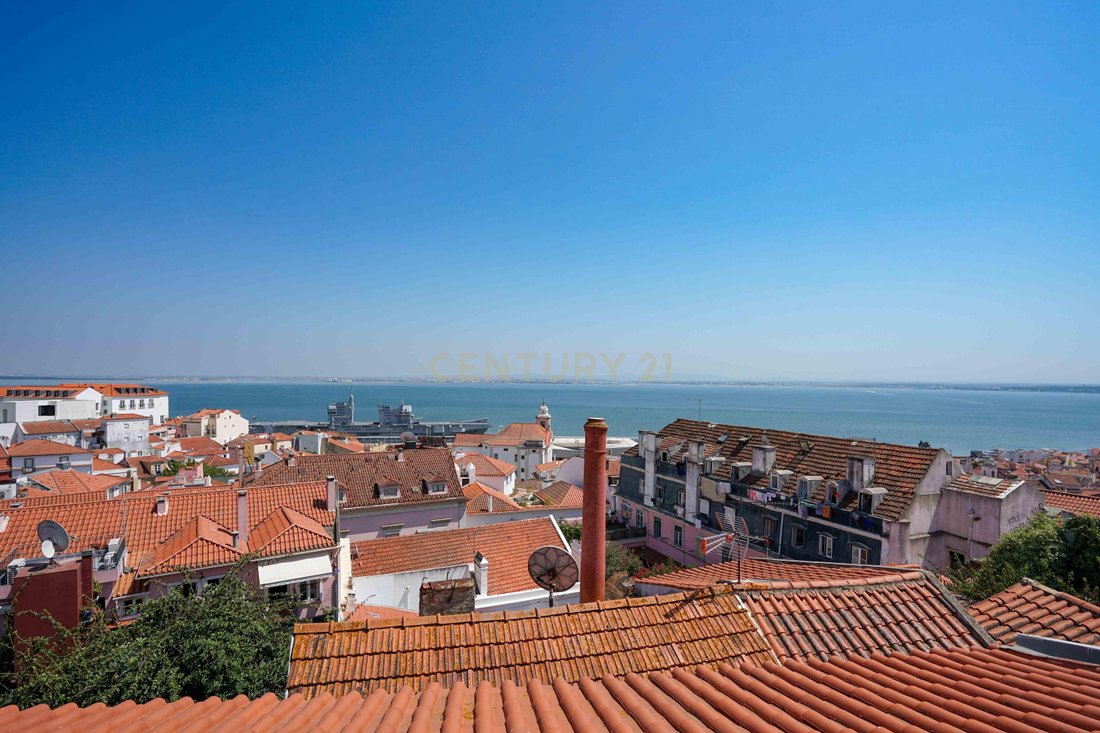Apartment in Sao Vicente, Lisbon, Portugal 1 - 16053341