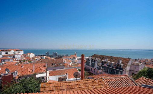 Apartment in Sao Vicente, Lisbon, Portugal 1