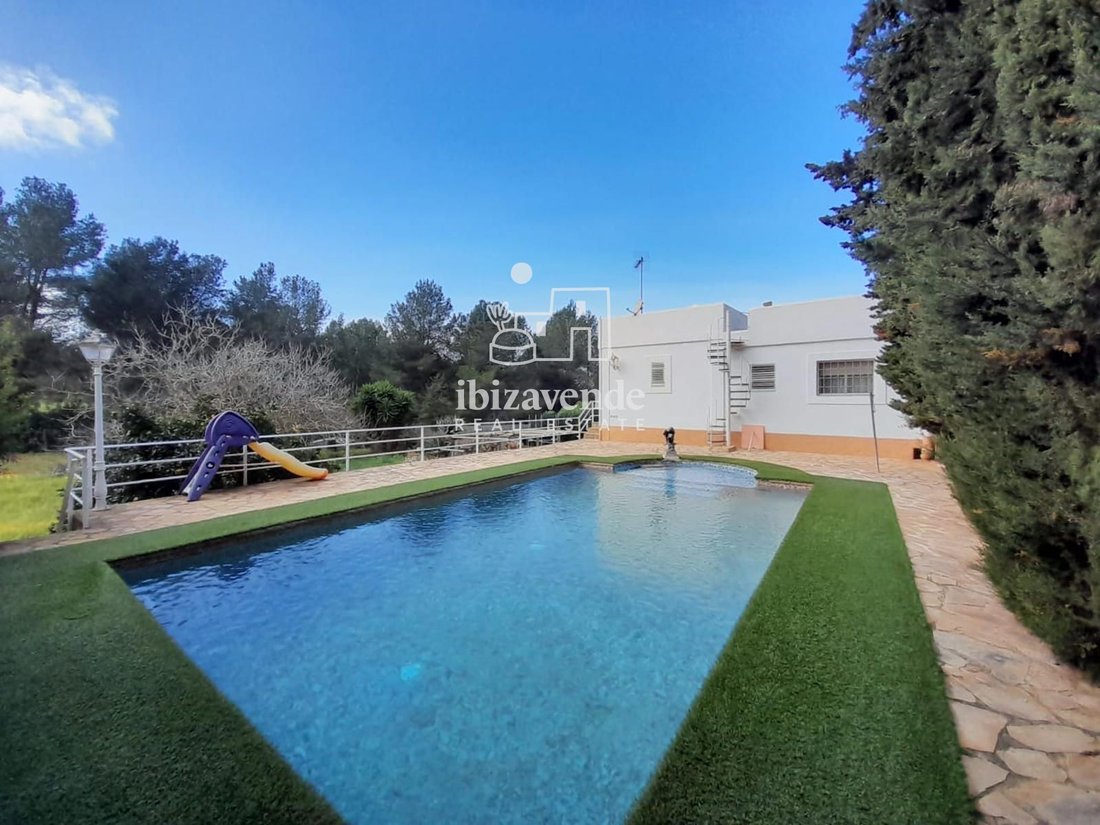 House in Santa Eularia des Riu, Balearic Islands, Spain 1 - 16939188