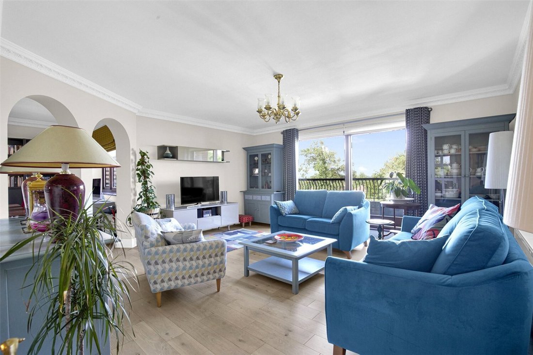 Apartment in Finchley, Barnet, England 1 - 16940068