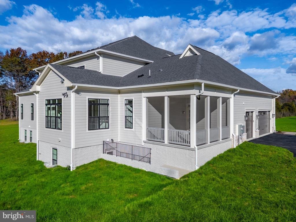 House in Herndon, Virginia, United States 4 - 16286088