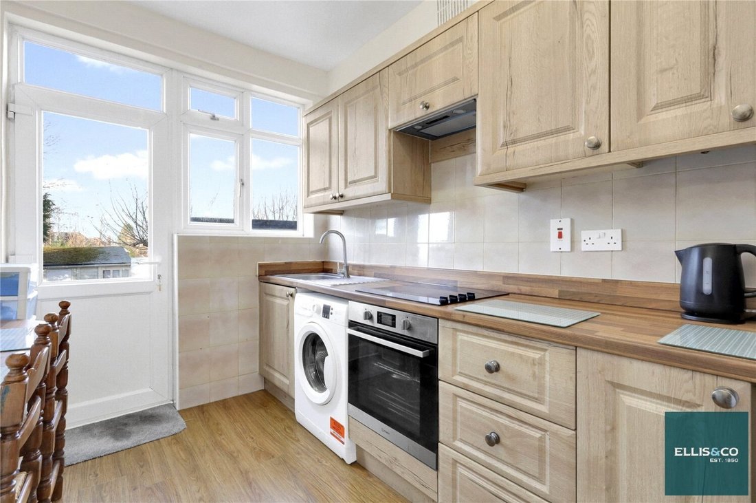 House in Finchley, Barnet, England 2 - 16939458