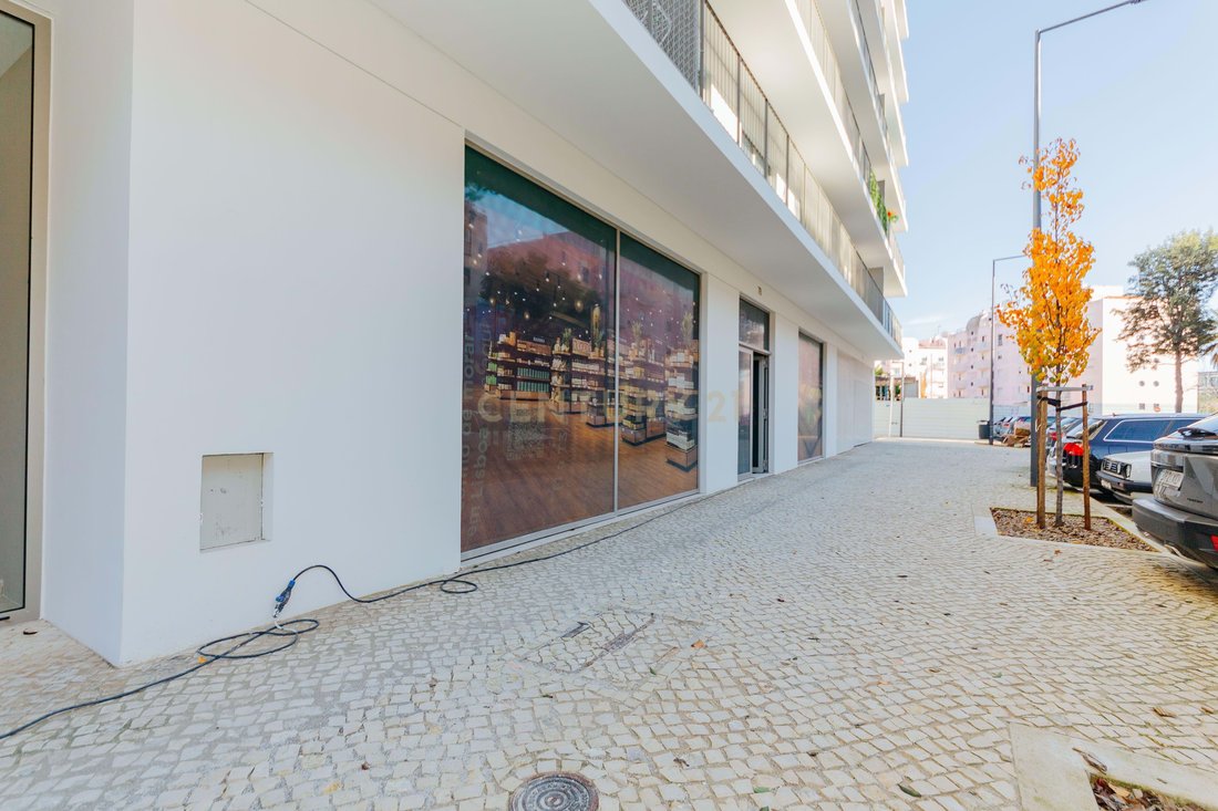 Olivais, Lisbon, Portugal 3 - 16940363