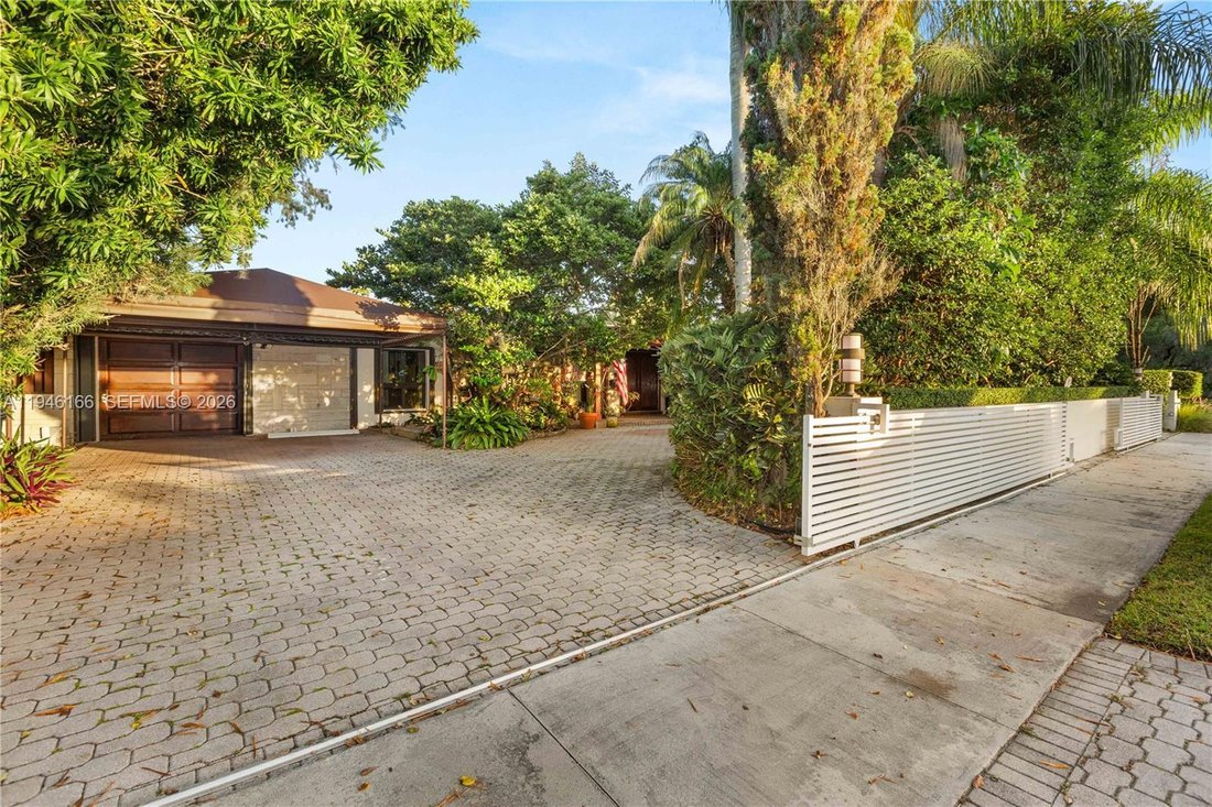 House in Miami, Florida, United States 2 - 16939292