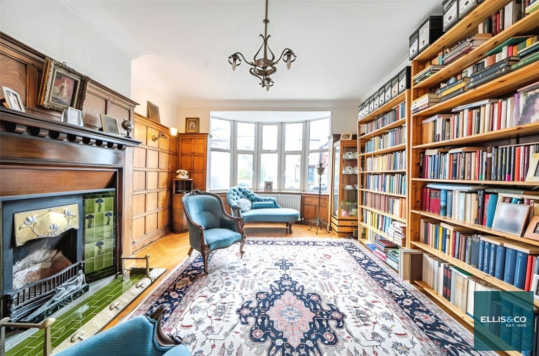 House in Golders Green, Barnet, England 4 - 16939886
