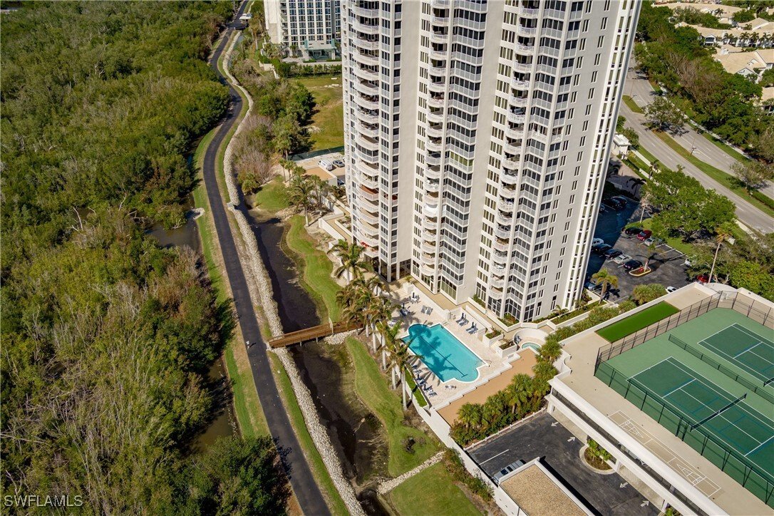 Condo in Naples, Florida, United States 3 - 16937151