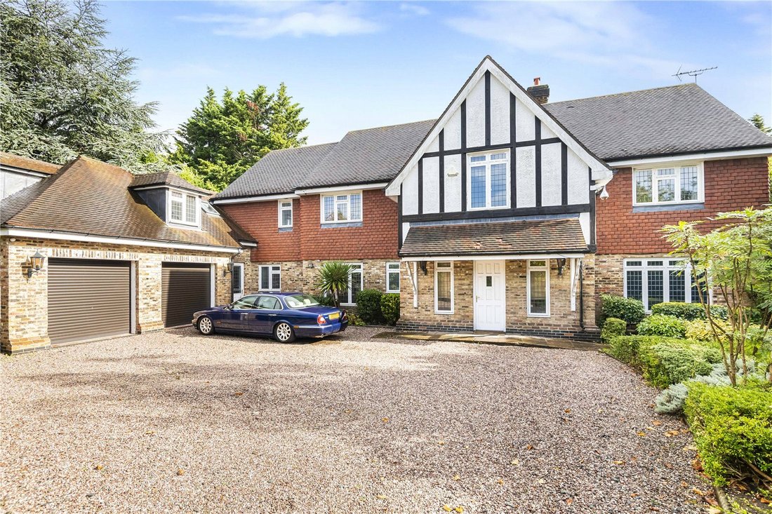 House in Ferney Hill, Enfield, England 3 - 16940601