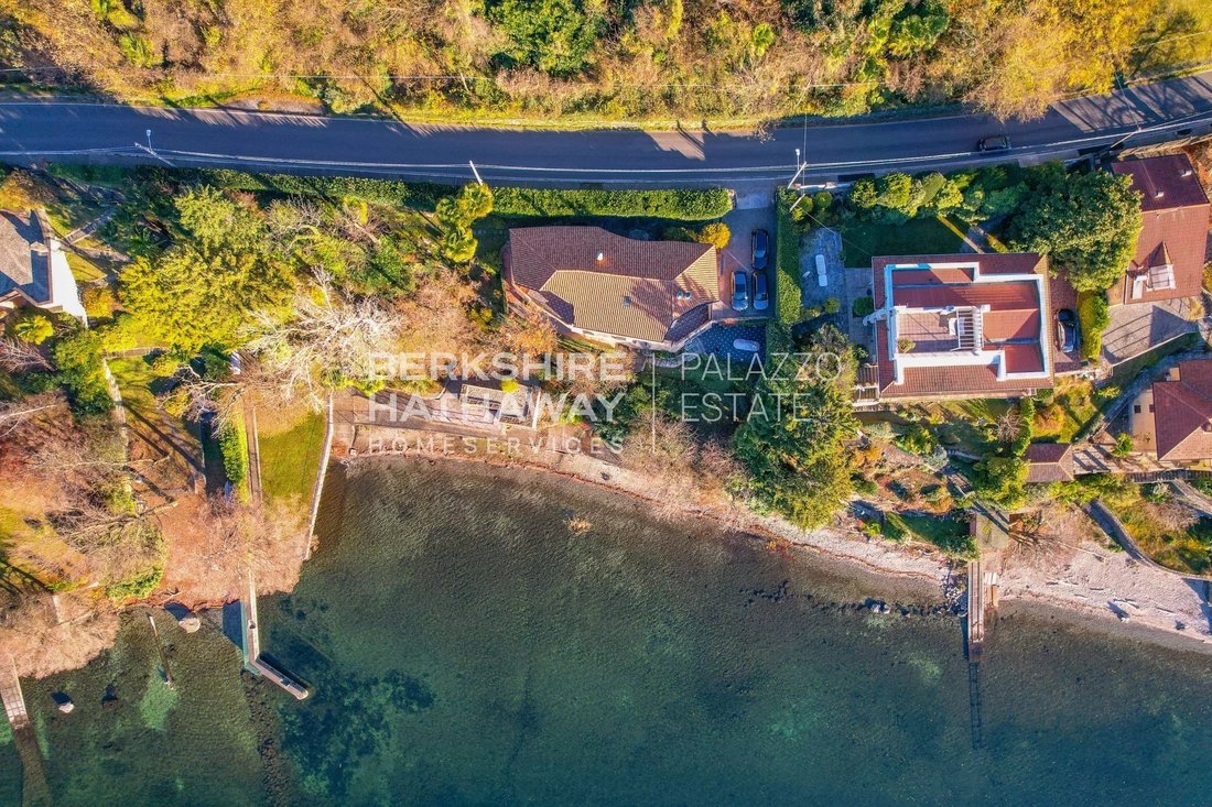 Villa in Leggiuno, Lombardy, Italy 4 - 16939954