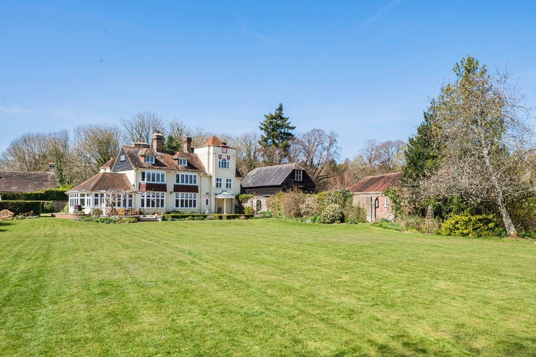House in Isfield, England 2 - 16939951