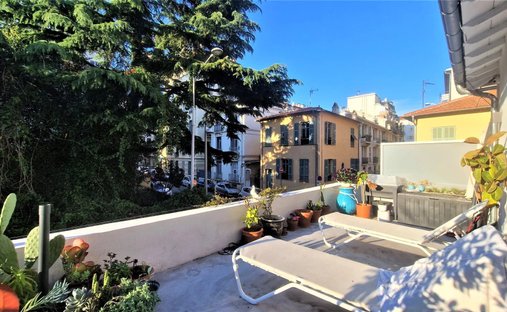 Villa in Vernier, Nice, France 1