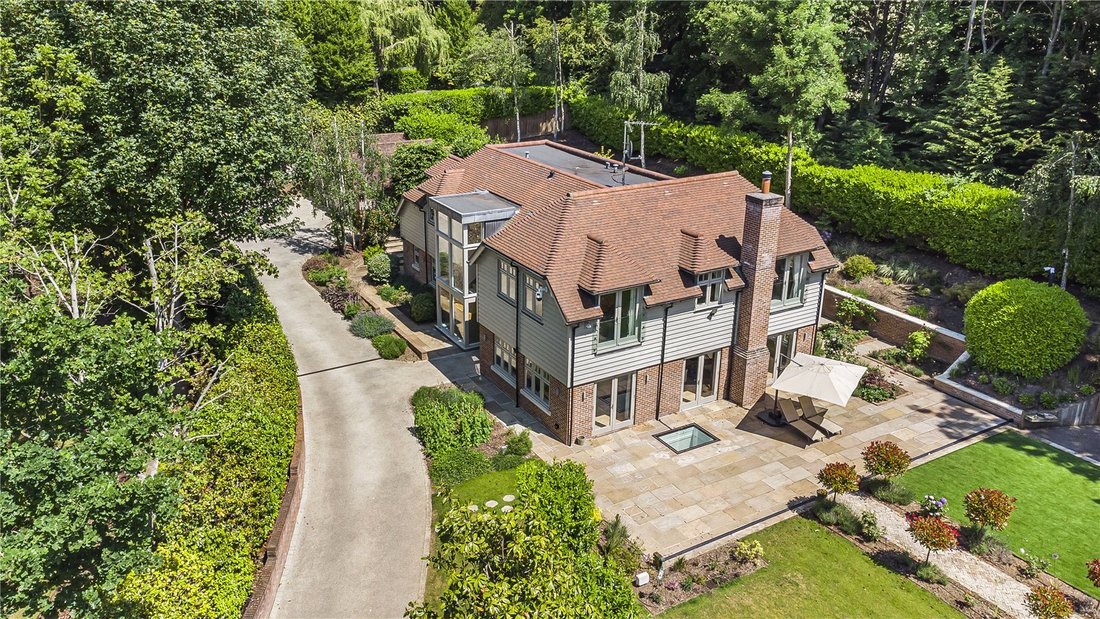 House in Potters Bar, Hertsmere, England 2 - 16940393