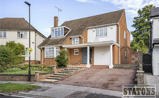 House in Ferney Hill, Enfield, England 1