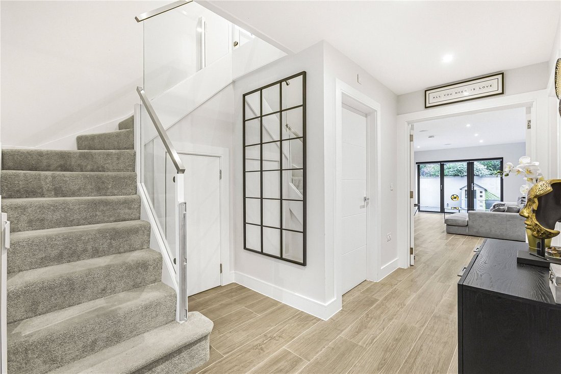 House in Enfield Chase, Enfield, England 3 - 16940422