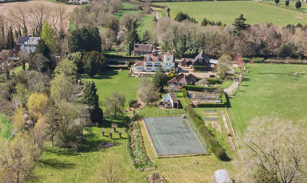 House, Buckham Hill, Isfield, East Sussex In Isfield, England For Sale ...