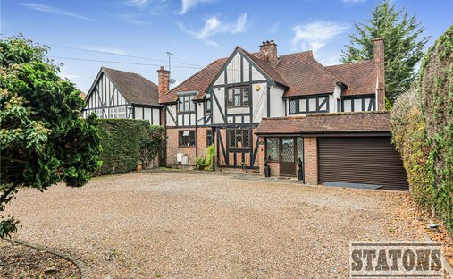 Haus in Ferney Hill, London Borough of Enfield, England 1
