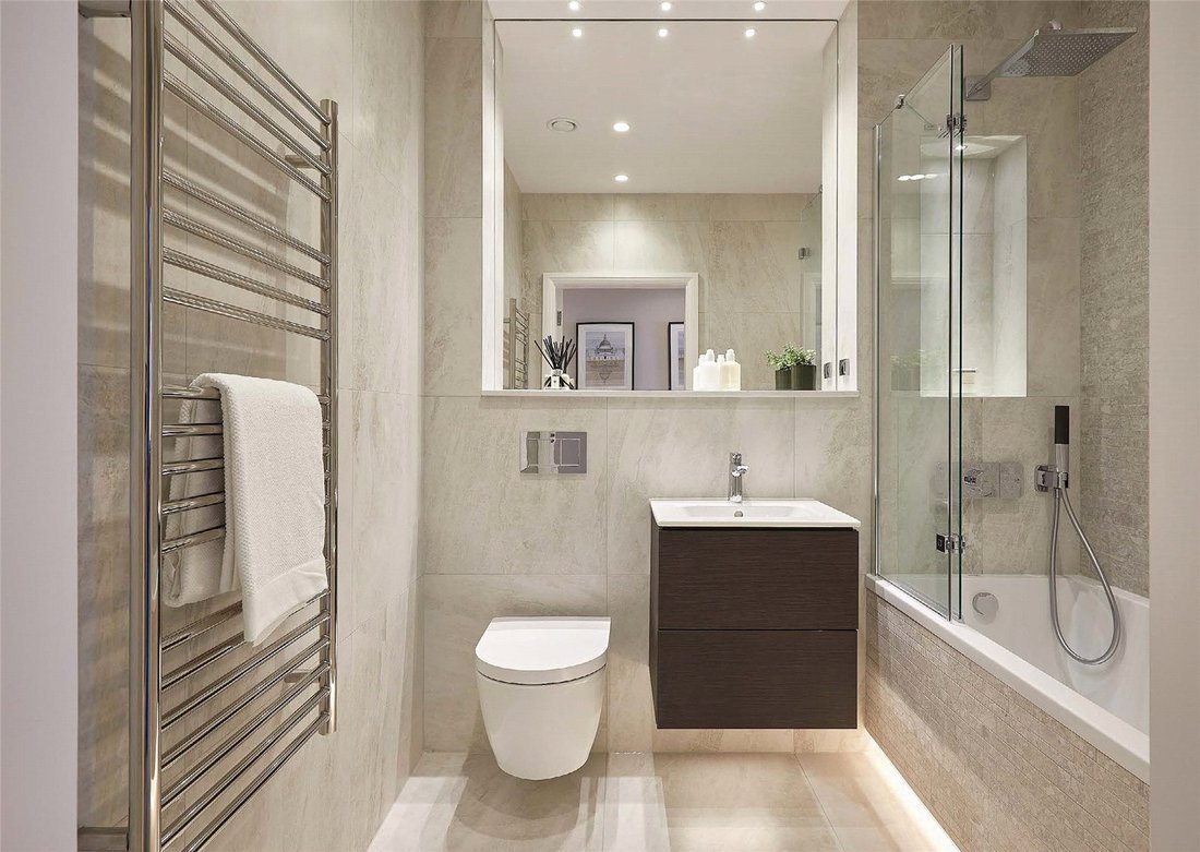 Apartment in Ferney Hill, Enfield, England 5 - 16940775