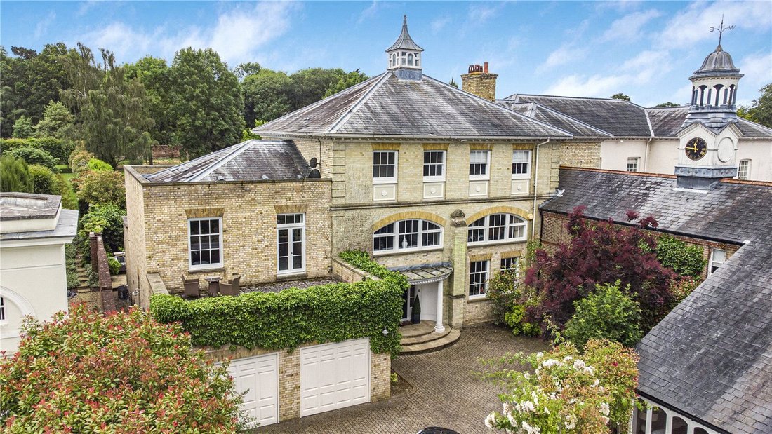 House in Potters Bar, Hertsmere, England 1 - 16939934