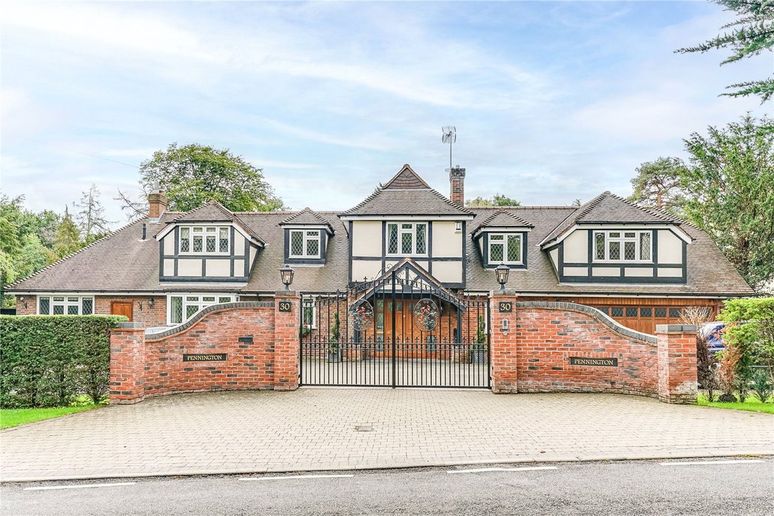 House in Cuffley, Northaw, England 1 - 16940698