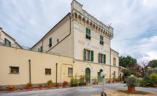 Villa à Quiliano, Ligurie, Italie 1