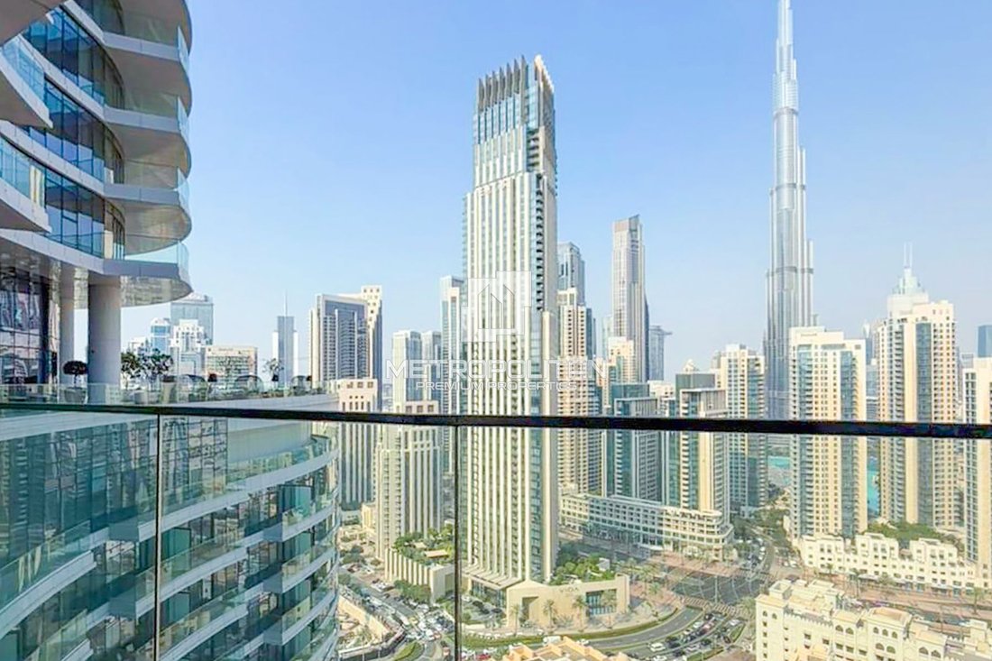 Apartment in Downtown Dubai, Dubai, United Arab Emirates 1 - 16938227