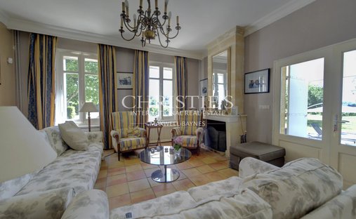 Estate in Saint-Pey-de-Castets, Nouvelle-Aquitaine, France 1