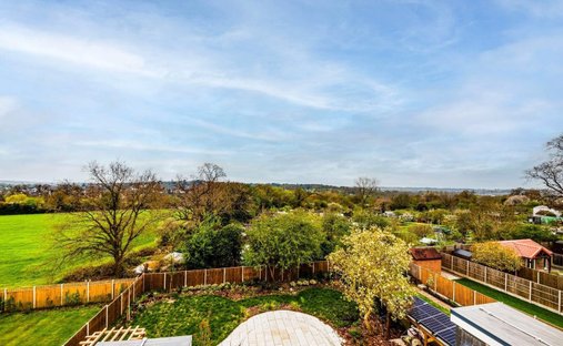 Penthouse in London Borough of Barnet, England 1