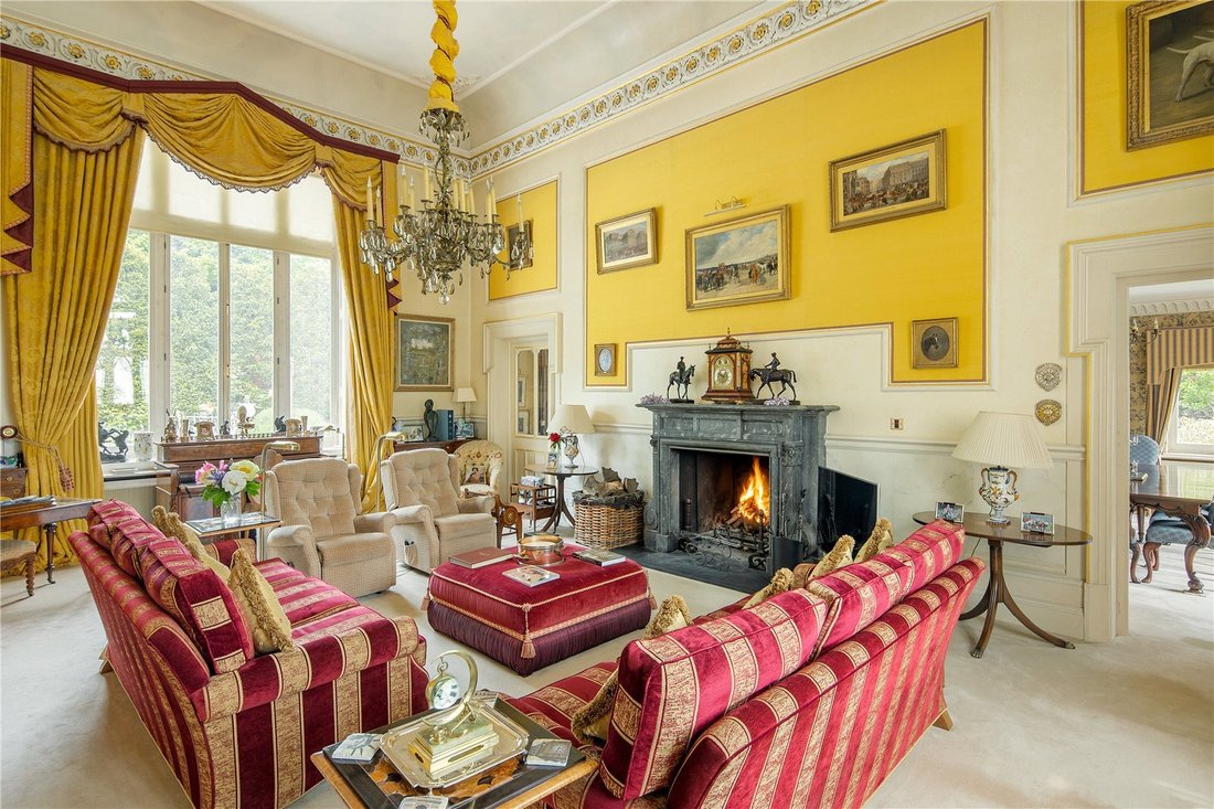 House in Barnet, England 4 - 16940031