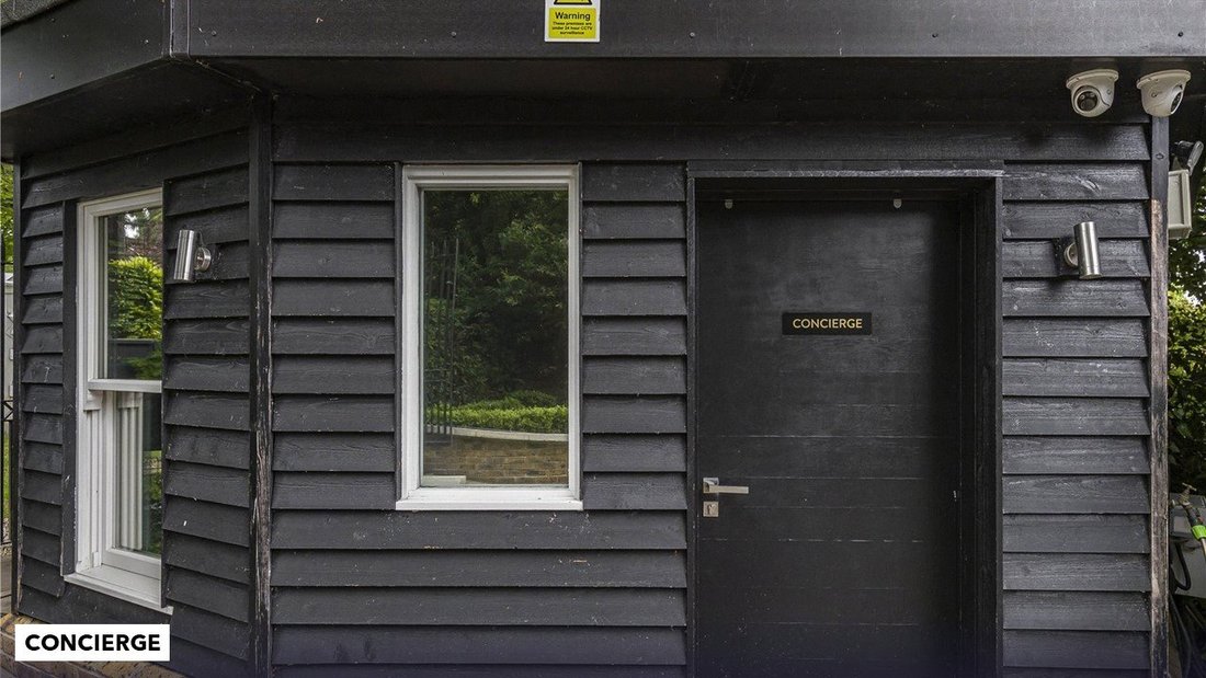 Apartment in Ferney Hill, Enfield, England 3 - 16940886