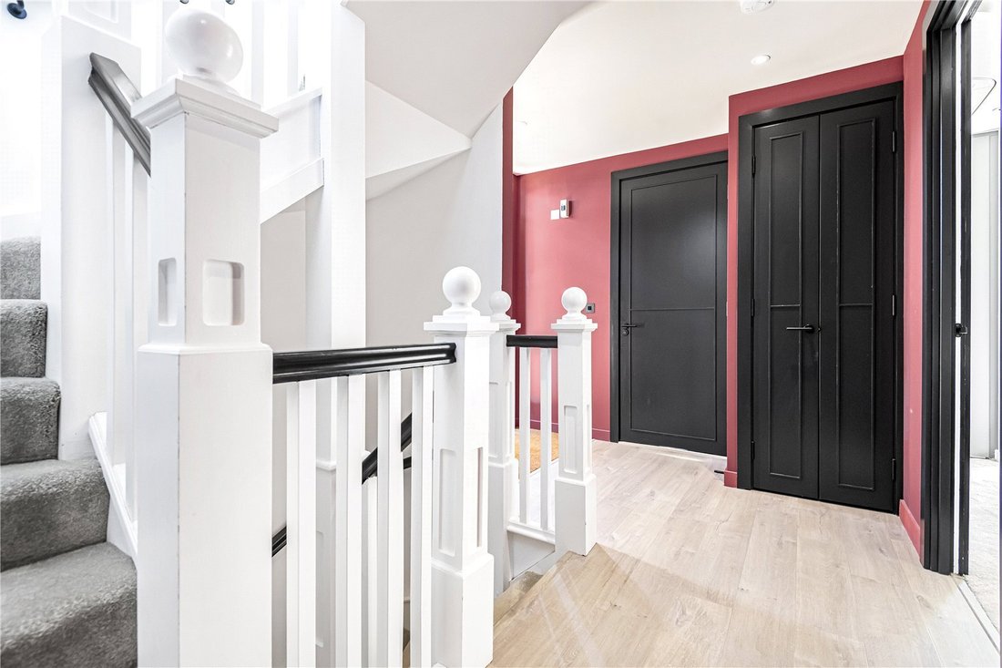 Casa a Oakwood, Enfield, Inghilterra 2 - 16940168