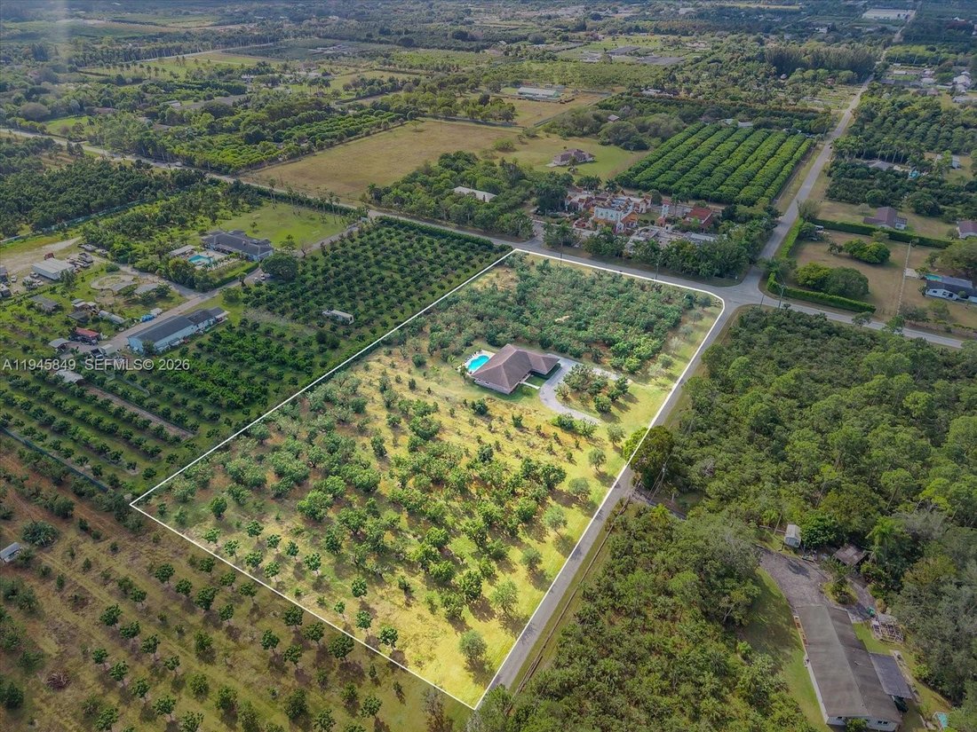 House in Homestead, Florida, United States 1 - 16940728