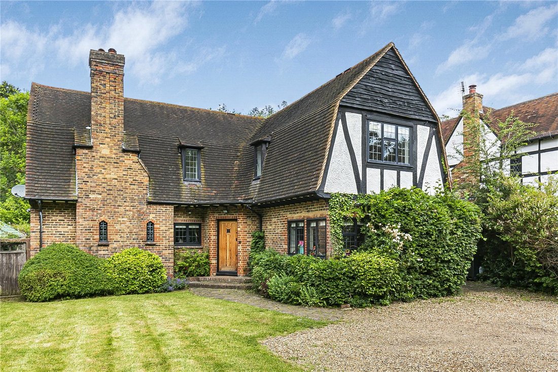 House in Bell Bar, Hatfield, England 2 - 16940001