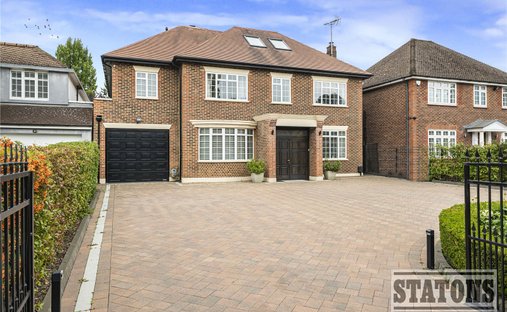 House in Ferney Hill, Enfield, England 1