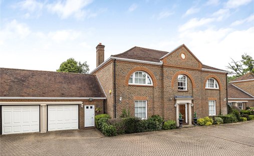 House in Potters Bar, Hertsmere, England 1