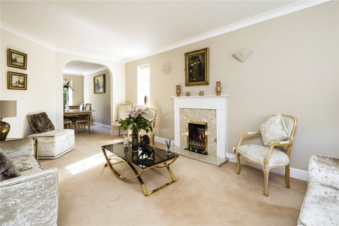 House in Cockfosters, Enfield, England 2 - 16940230