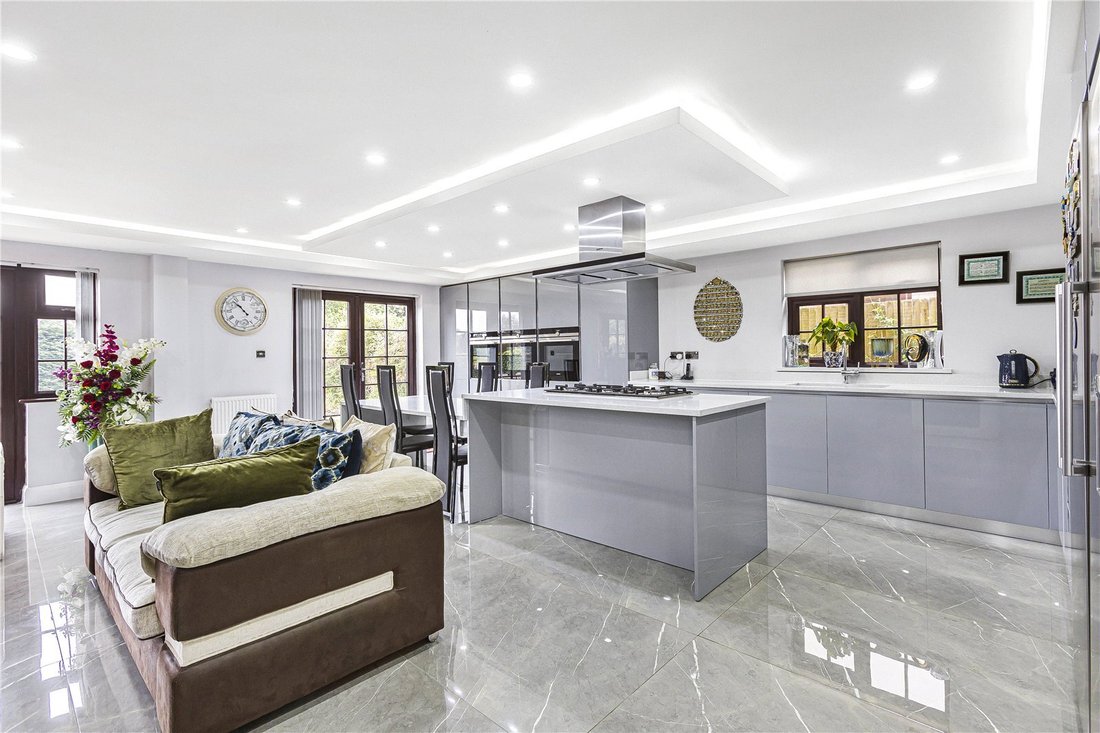 House in Cuffley, Northaw, England 3 - 16940014