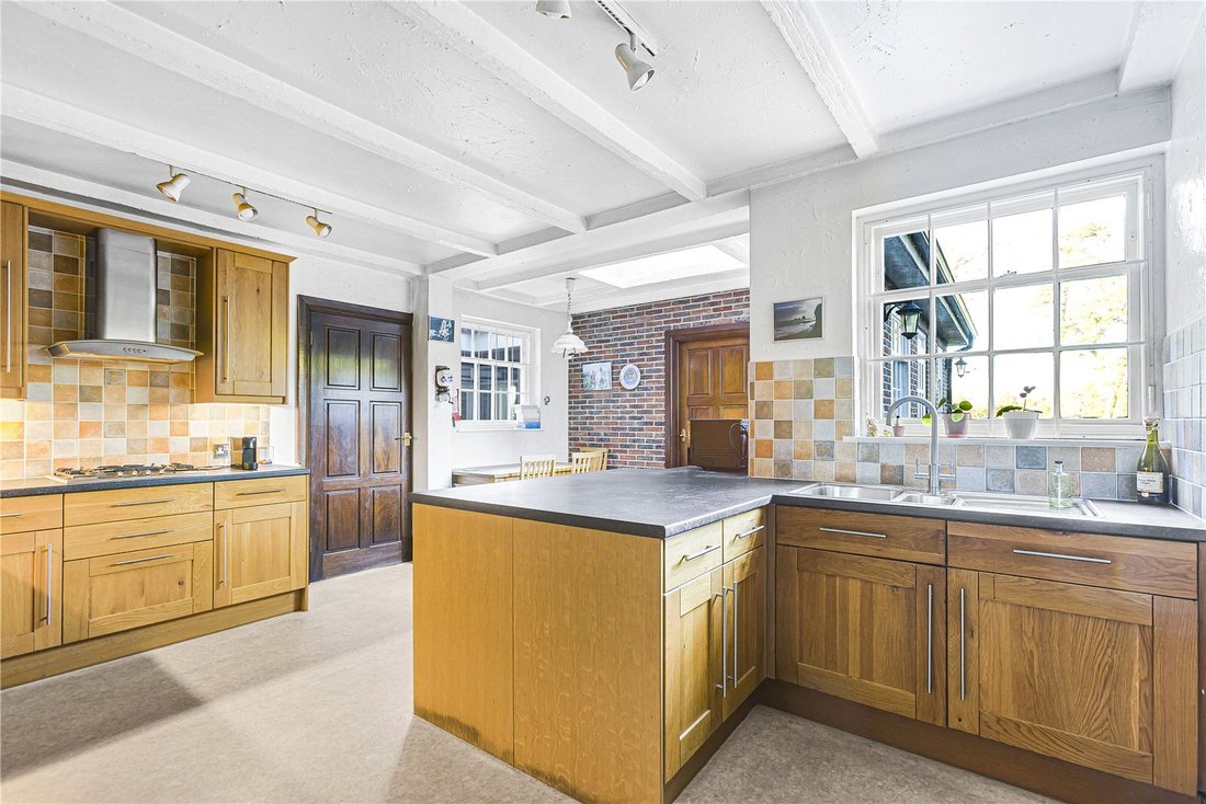 House in Welham Green, Hatfield, England 5 - 16940494