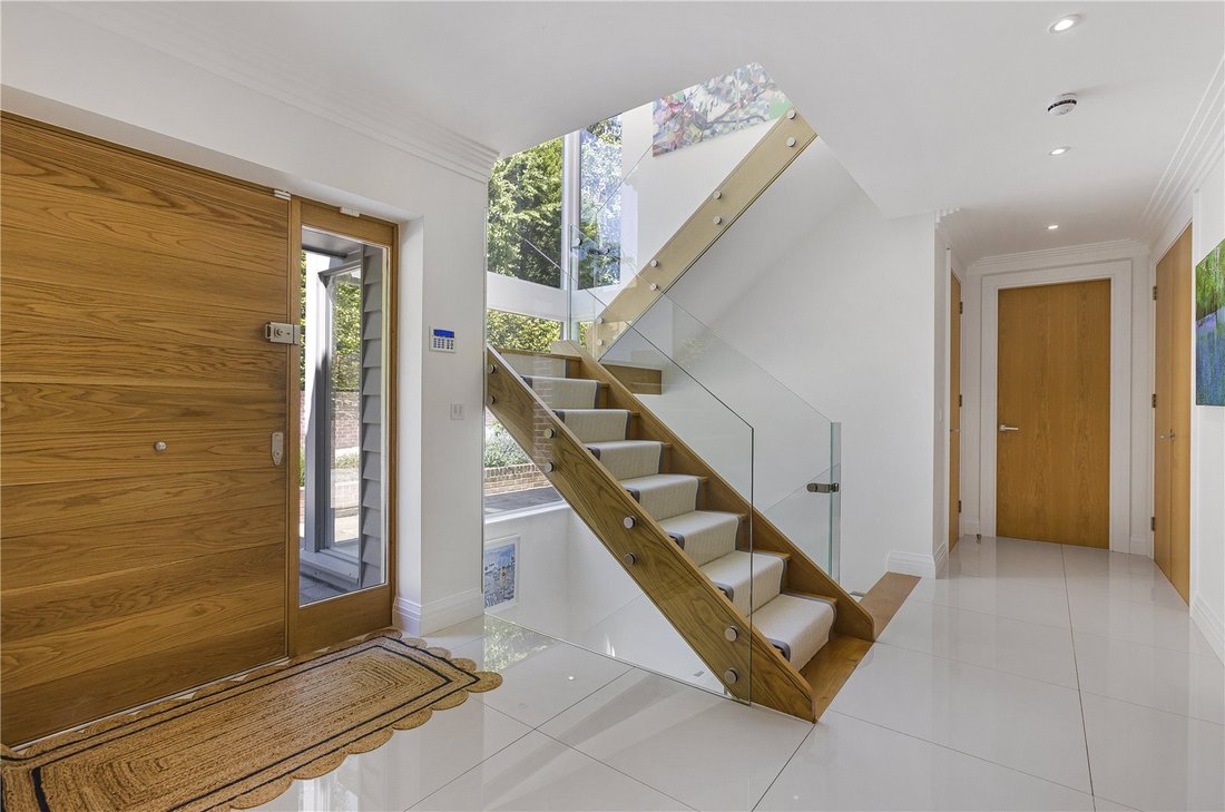House in Potters Bar, Hertsmere, England 3 - 16940393