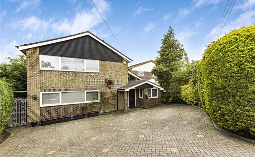 House in Cuffley, Northaw, England 1