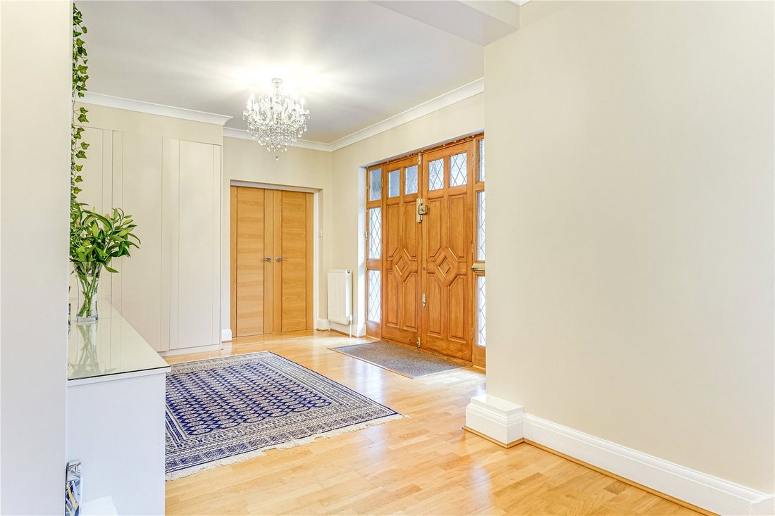 House in Cuffley, Northaw, England 5 - 16940698
