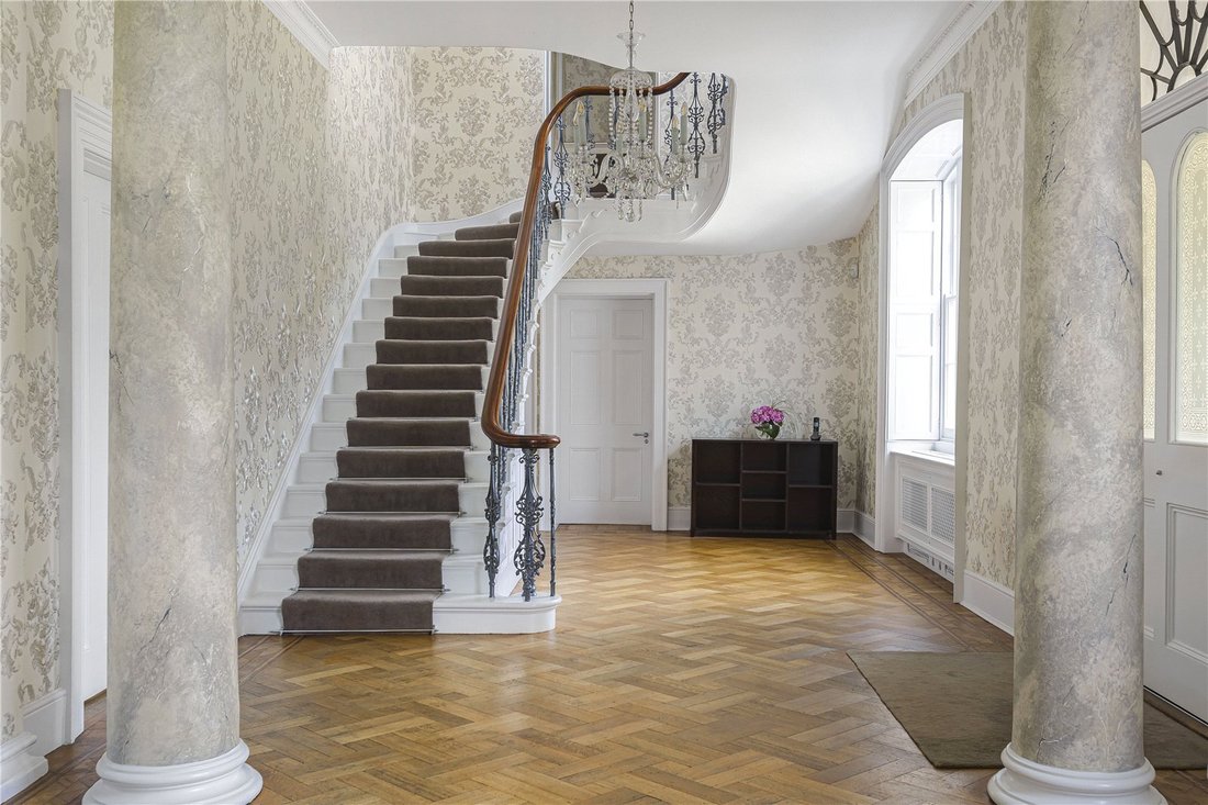House in Potters Bar, Hertsmere, England 3 - 16940597