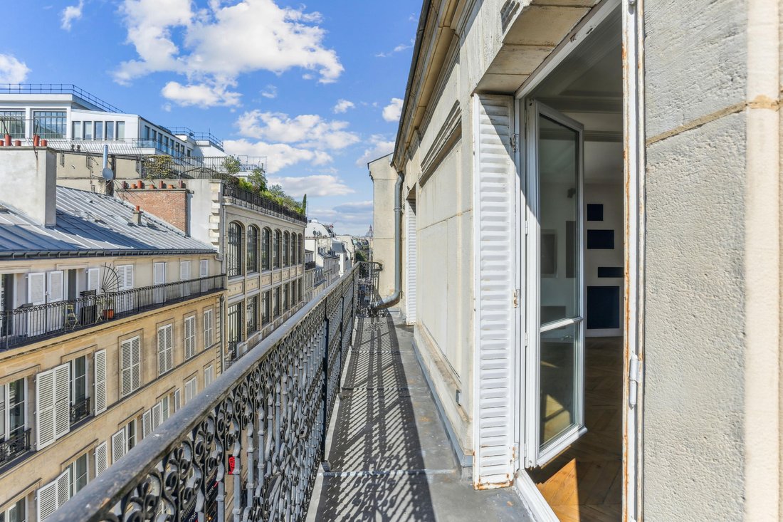 Apartment in Saint Philippe du Roule, Paris 8e Arrondissement, Paris 2 - 13756948
