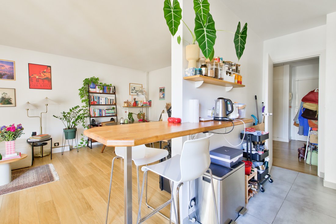 Apartment in Sainte Avoie, Paris 3e Arrondissement, Paris 4 - 16618635