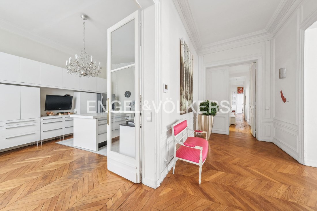 Apartment in Muette Sud, Paris 16e Arrondissement, Paris 5 - 16172288